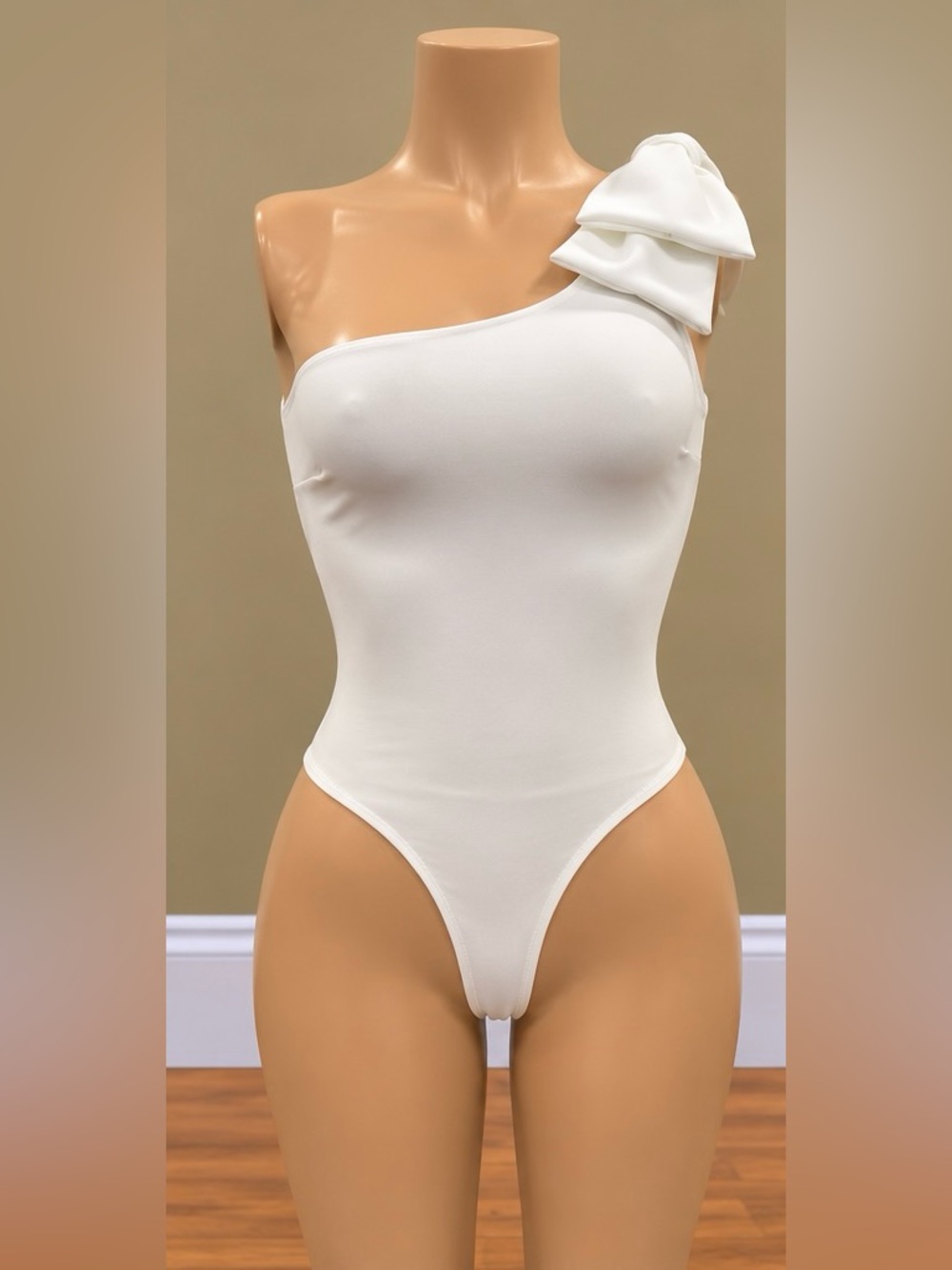 REVOLVE White One Shoulder Oversized Bow Bodysuit Asymmetrical XS NWOT